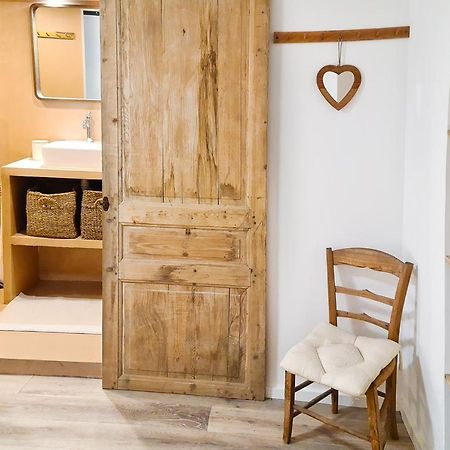 Le Petit Cocon De Chateau Chalon エクステリア 写真
