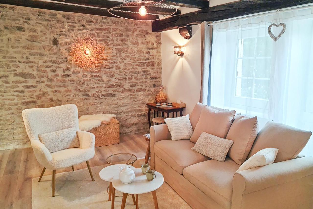 Le Petit Cocon De Chateau Chalon エクステリア 写真