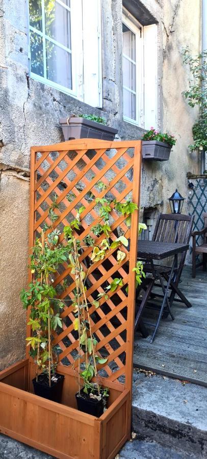 Le Petit Cocon De Chateau Chalon エクステリア 写真